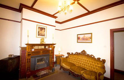 Beaufort House - Port Augusta Accommodation 4