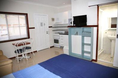 Across Country Motor Inn - Port Augusta Accommodation 2