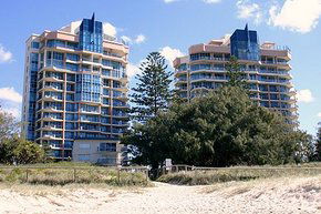 AA Oceana On Broadbeach - Port Augusta Accommodation 0