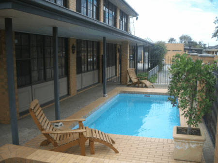 Adelaide Aviators Lodge - Port Augusta Accommodation 5