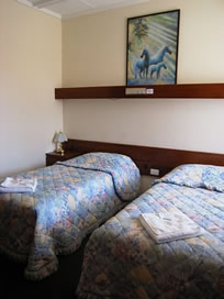Golden Hills Motel - Port Augusta Accommodation 2