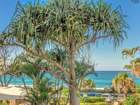 AA Oceana On Broadbeach - Port Augusta Accommodation 17