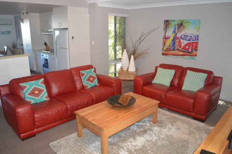Outrigger Bay Apartments - Port Augusta Accommodation 6