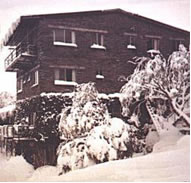 Elk At Falls - Port Augusta Accommodation 0