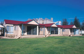 The Mac's Beachfront Villas - Port Augusta Accommodation 0