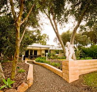 Correa Corner Bed  Breakfast
