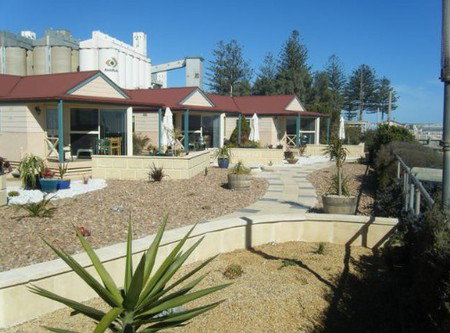 The Mac's Beachfront Villas - Port Augusta Accommodation 1