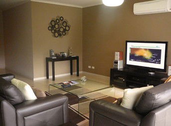 MG Delux Apartment - Port Augusta Accommodation 1