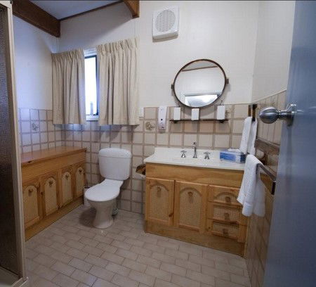 River Shack Rentals - The River Classic - Port Augusta Accommodation 4