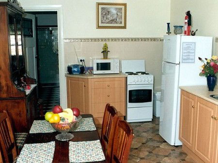 Clara's Cottage - Port Augusta Accommodation 3