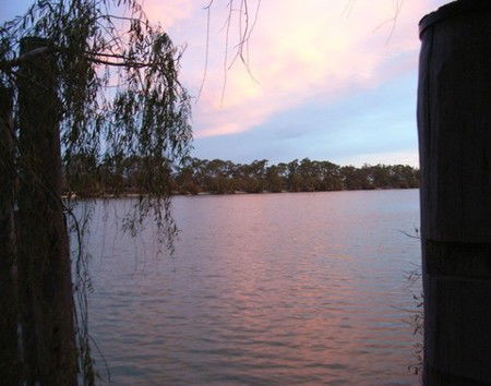 Mannum Caravan Park Cabins - Port Augusta Accommodation 3