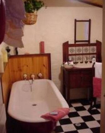 Norma's Place - Port Augusta Accommodation 2