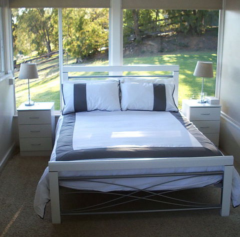 Riverfront Holiday House - Port Augusta Accommodation 4