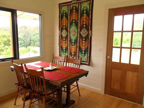 Elvenhome Farm Cottage - Port Augusta Accommodation 4