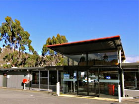 Lake Pedder Chalet - Port Augusta Accommodation 0