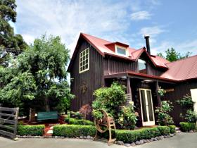 Clear Creek Cottage - Port Augusta Accommodation 0