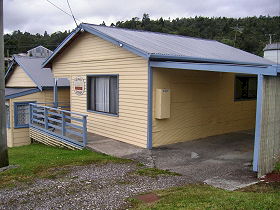 George's Cottage - Port Augusta Accommodation 0