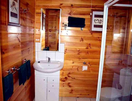 Rainbow Retreat Wilderness Eco Cabins - Port Augusta Accommodation 3