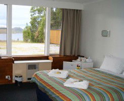 Lake Pedder Chalet - Port Augusta Accommodation 4