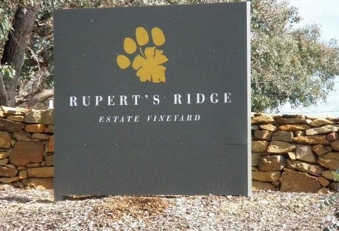 Rupert's Ridge Retreat - Port Augusta Accommodation 0