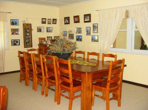 Bokhara Hutz - Port Augusta Accommodation 0
