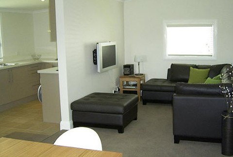 Catho Cottage At Catherine Hill Bay - Port Augusta Accommodation 3