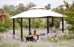 Camelot Retreat - Port Augusta Accommodation 2