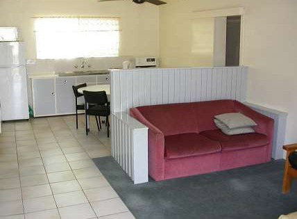 Castlereagh Village Holiday Units - Port Augusta Accommodation 3