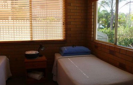Shoreline Apartments Woodgate Beach - Port Augusta Accommodation 2