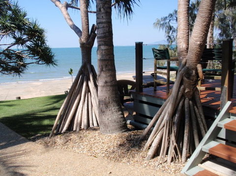 Beachfront Zilzie Holiday Home And Cottage - Port Augusta Accommodation 4