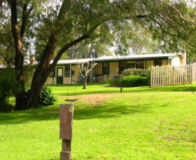 Riverbend Chalets And Caravan Park - Port Augusta Accommodation 0