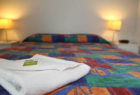 Ambassador Apartments Holiday Units - Port Augusta Accommodation 3