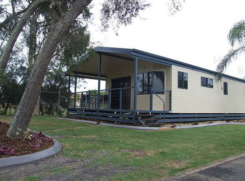 Happy Wanderer Village Caravan Park - Port Augusta Accommodation 0