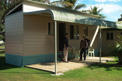 Happy Wanderer Village Caravan Park - Port Augusta Accommodation 4