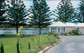 The Douglas - Port Augusta Accommodation 0