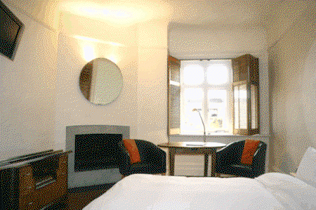 The Hatton - South Yarra - Port Augusta Accommodation 3