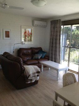 Aquarius Holiday Apartments - Port Augusta Accommodation 3