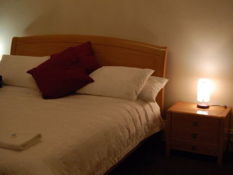 Bank On The Goulburn Seymour Victoria - Port Augusta Accommodation 0