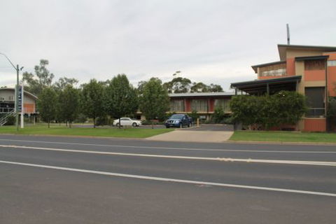 Forbes Victoria Inn - Port Augusta Accommodation 0