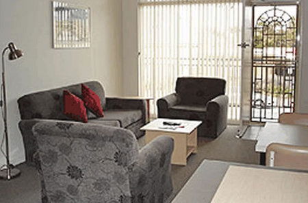 Glenelg Holiday Apartments-Corfu - Port Augusta Accommodation 2