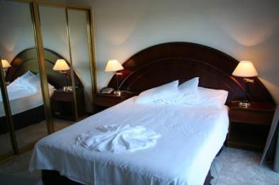 Apollo Resort Wamberal - Port Augusta Accommodation 3