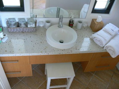 The Outlook Cabana - Port Augusta Accommodation 1