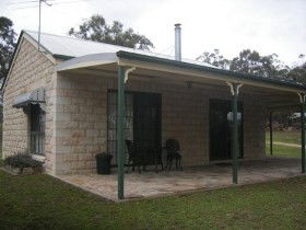 Rosie Obriens Country Cottages - Port Augusta Accommodation 0