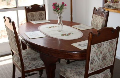Donkey Tales Farm Cottages - Port Augusta Accommodation 7