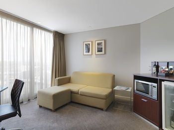 Amora Riverwalk Melbourne - Port Augusta Accommodation 18