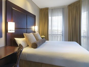 Amora Riverwalk Melbourne - Port Augusta Accommodation 26