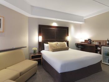 Amora Riverwalk Melbourne - Port Augusta Accommodation 32
