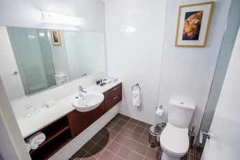 Amora Riverwalk Melbourne - Port Augusta Accommodation 51