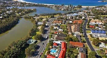 Terrigal Pacific Coastal Retreat - Port Augusta Accommodation 8