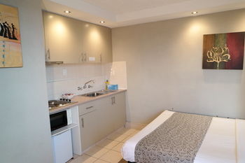Parkville Place - Port Augusta Accommodation 2